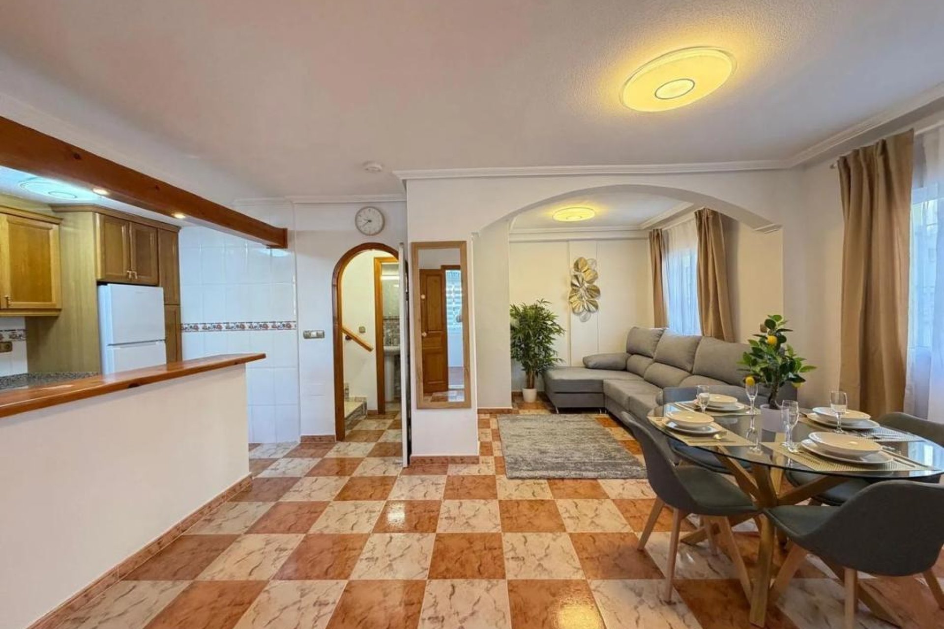 Obra nueva - Casas adosadas - Orihuela