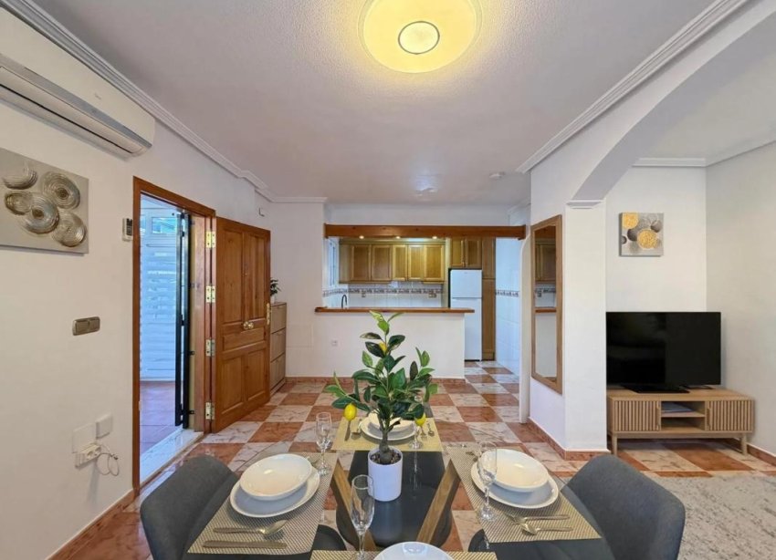 Obra nueva - Casas adosadas - Orihuela