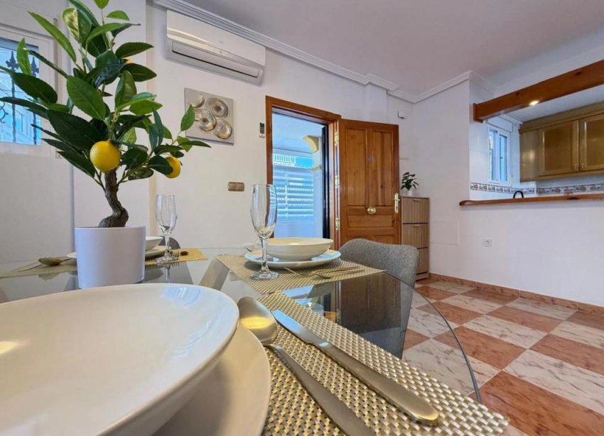 Obra nueva - Casas adosadas - Orihuela