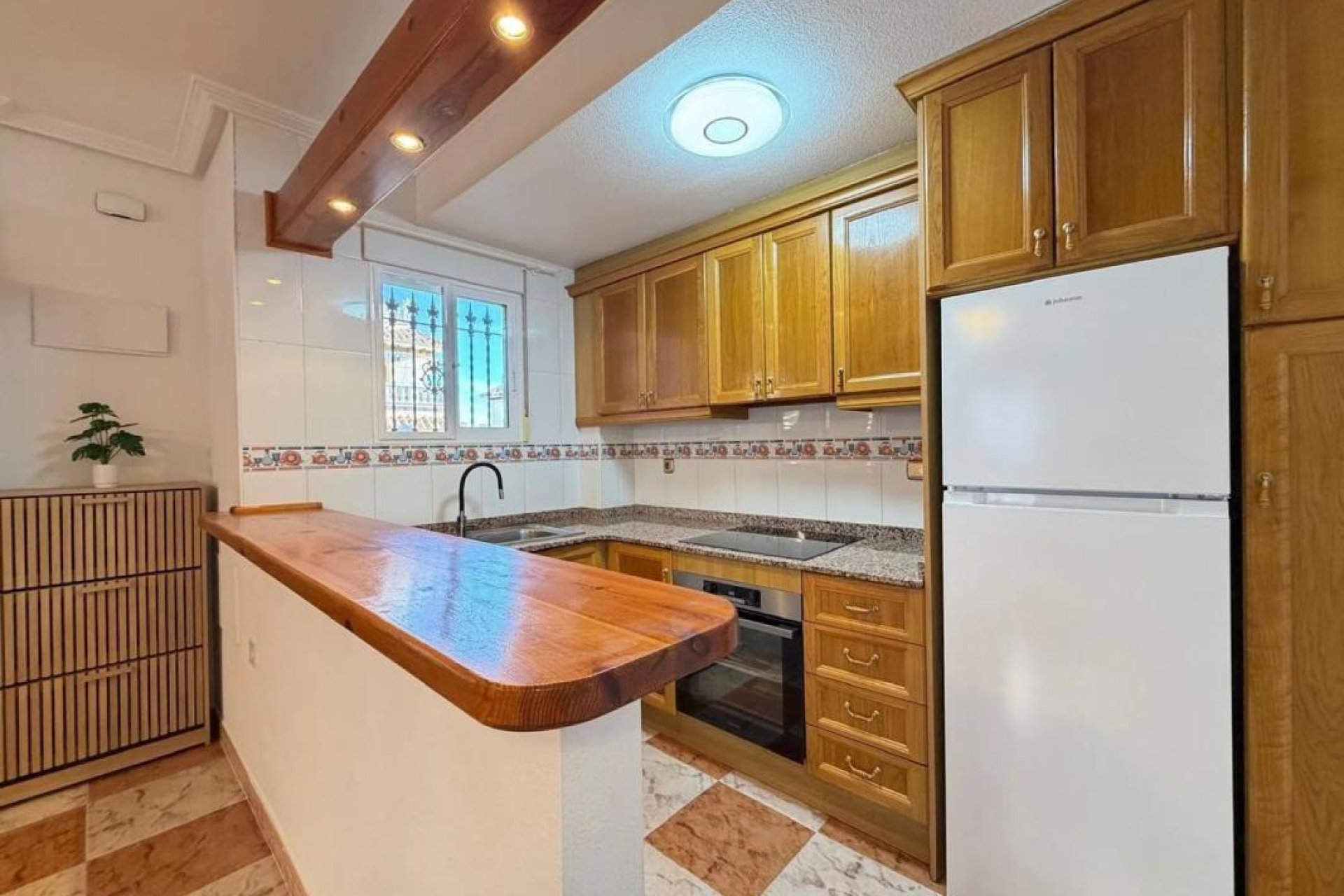 Obra nueva - Casas adosadas - Orihuela