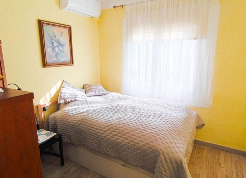 Obra nueva - Chalet independiente - Torrevieja