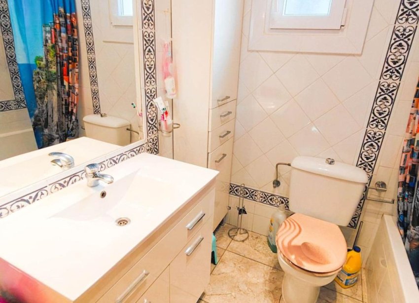 Obra nueva - Chalet independiente - Torrevieja