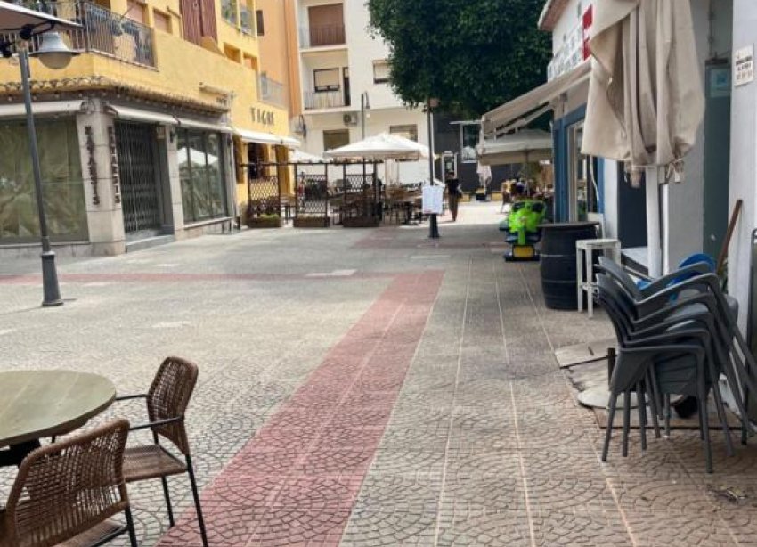 Obra nueva - Locales comerciales - Moraira Teulada - Moraira
