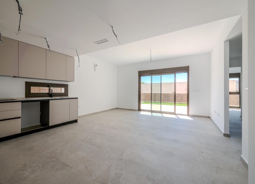 Obra nueva - Villa - Algorfa