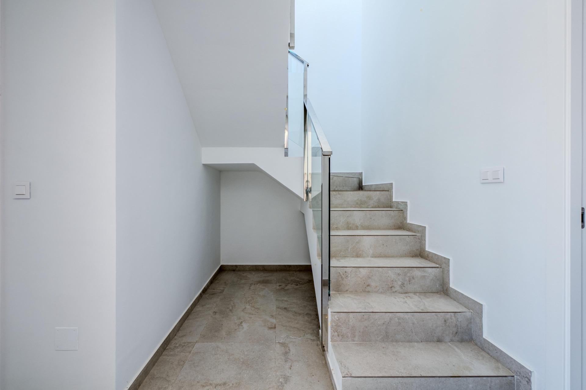 Obra nueva - Villa - Algorfa