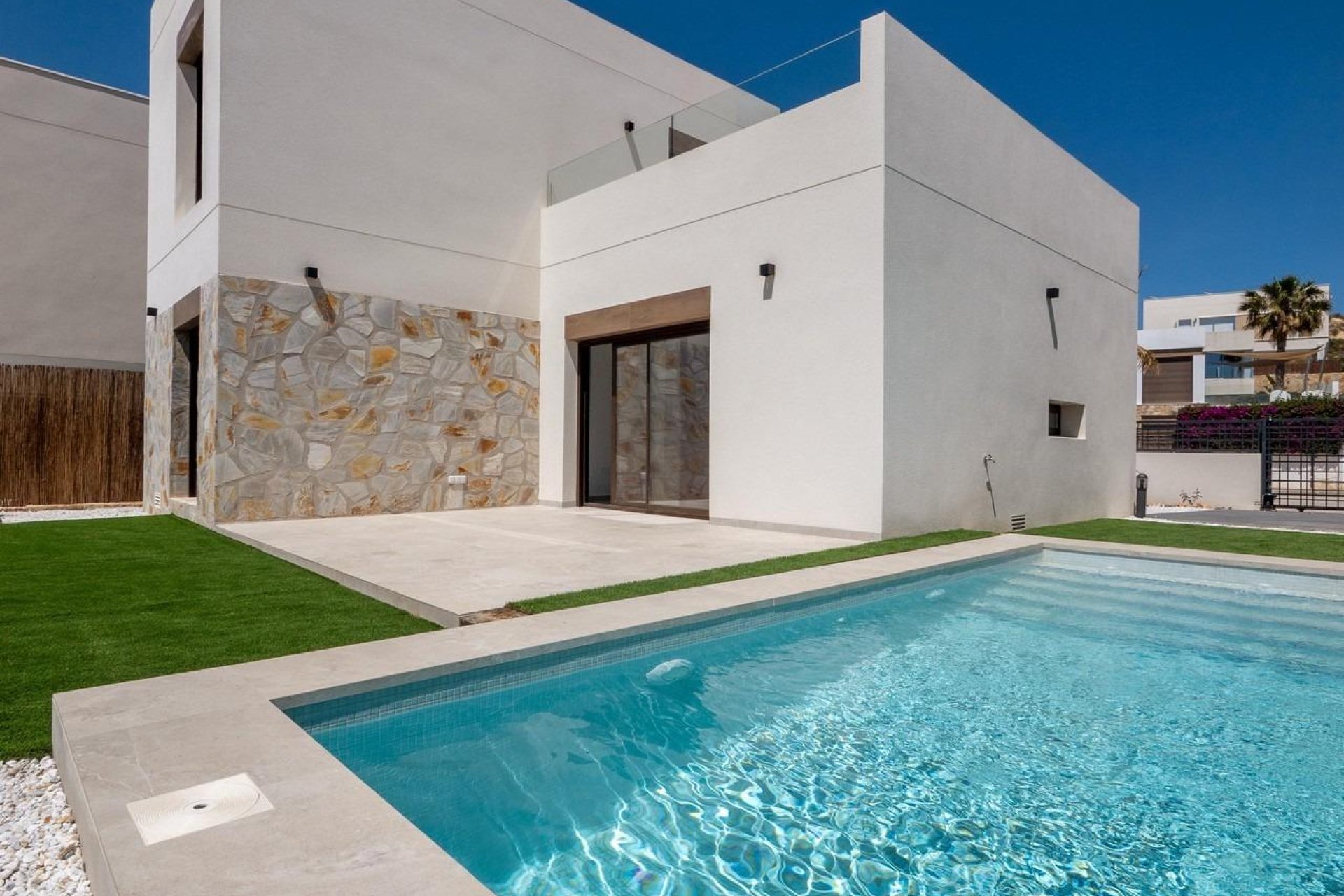 Obra nueva - Villa - Algorfa