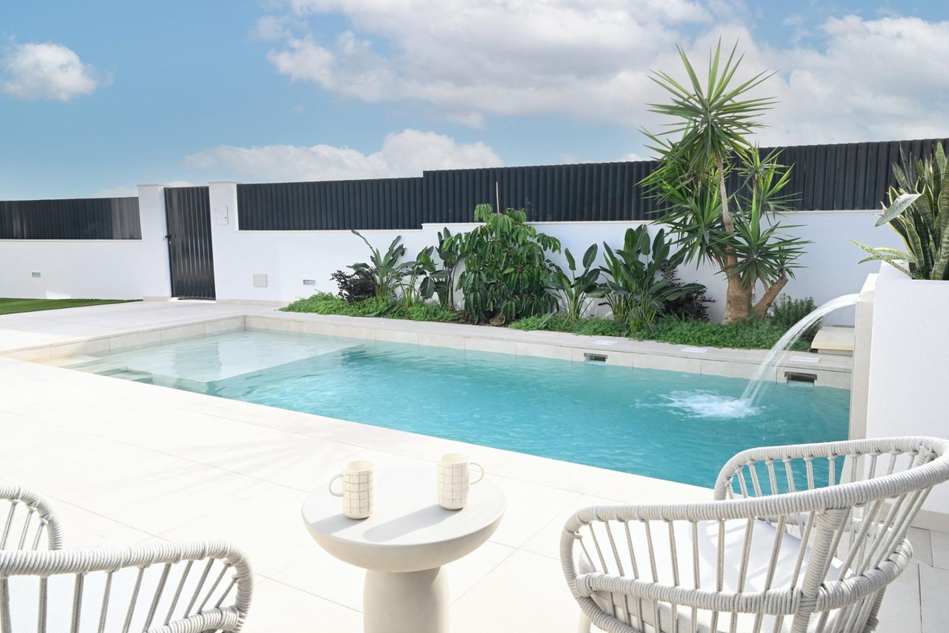 Obra nueva - Villa - Baños y Mendigo