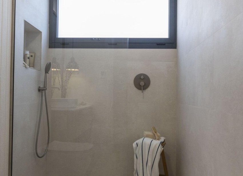 Obra nueva - Villa - Baños y Mendigo