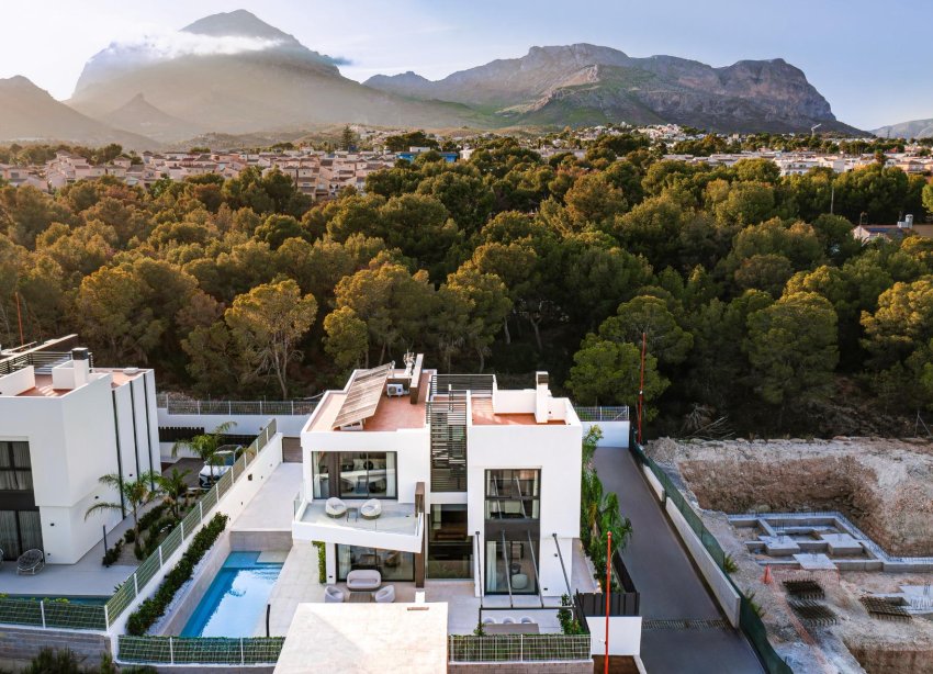 Obra nueva - Villa - Benidorm - Pueblo Levante