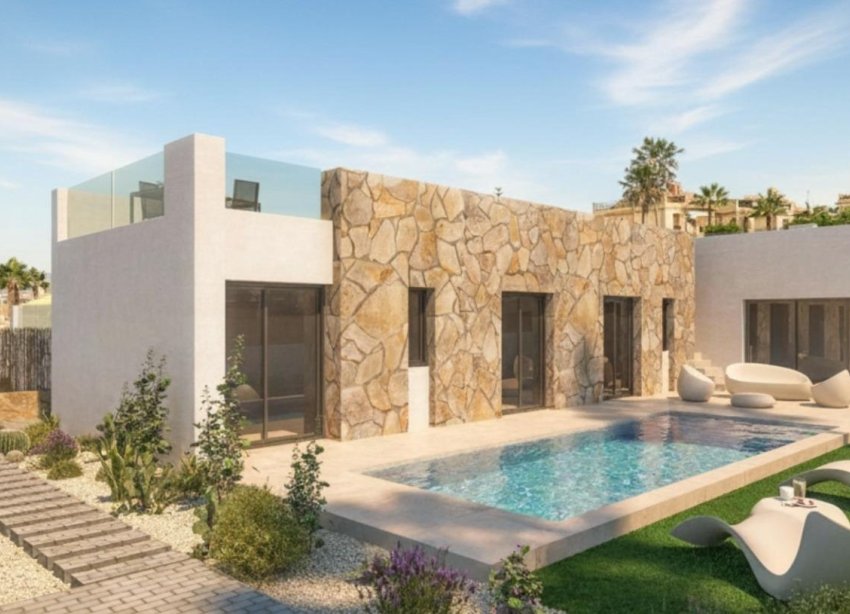 Obra nueva - Villa / Casa - Algorfa