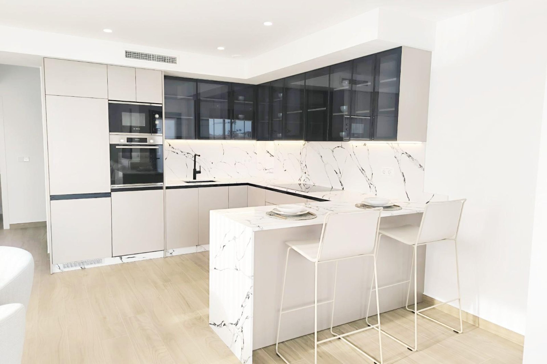 Obra nueva - Villa / Casa - Algorfa