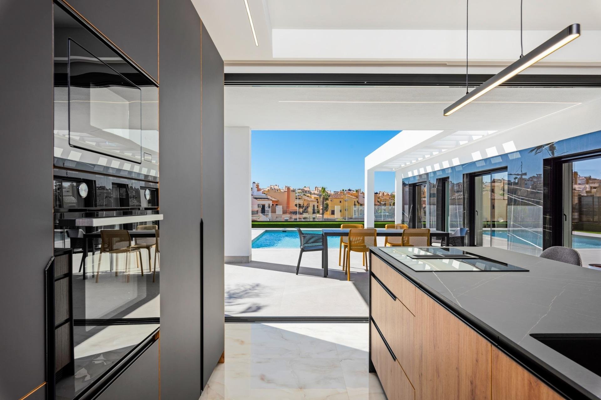Obra nueva - Villa / Casa - Algorfa