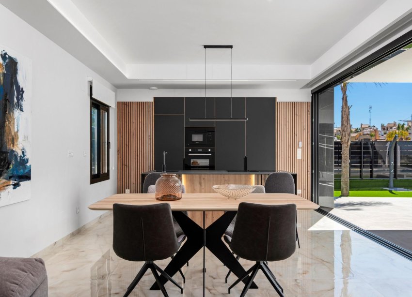 Obra nueva - Villa / Casa - Algorfa