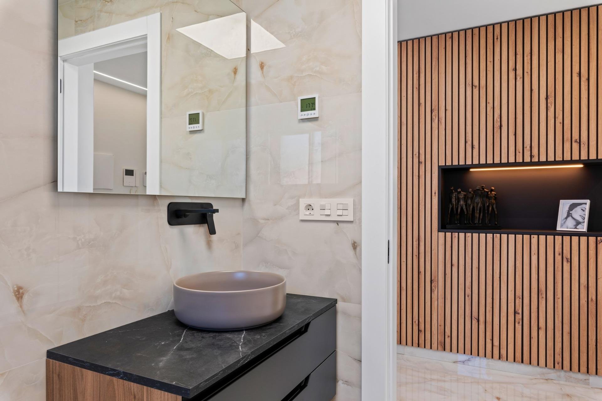 Obra nueva - Villa / Casa - Algorfa