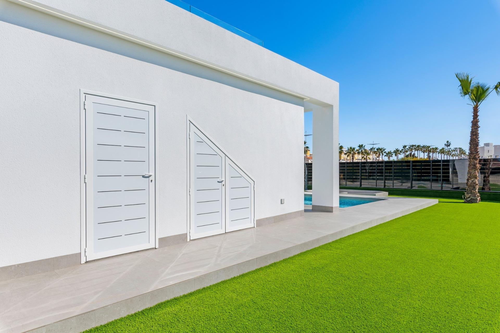 Obra nueva - Villa / Casa - Algorfa