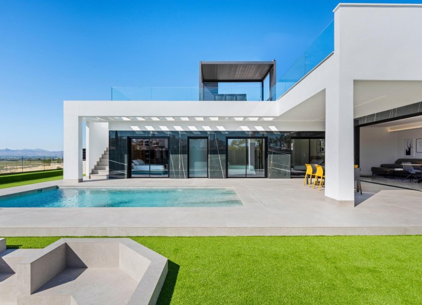 Obra nueva - Villa / Casa - Algorfa