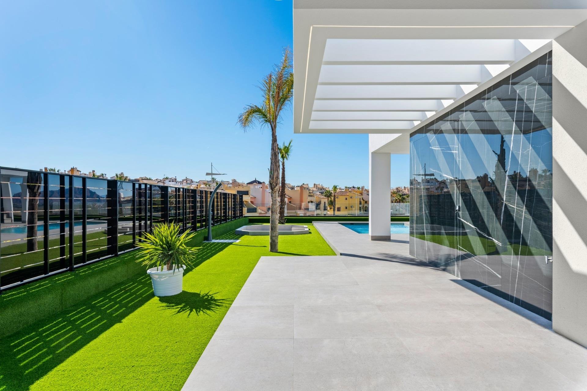 Obra nueva - Villa / Casa - Algorfa