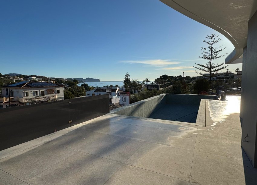 Obra nueva - Villa / Casa - Benissa