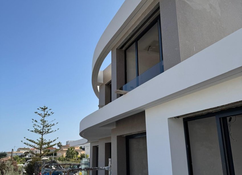 Obra nueva - Villa / Casa - Benissa