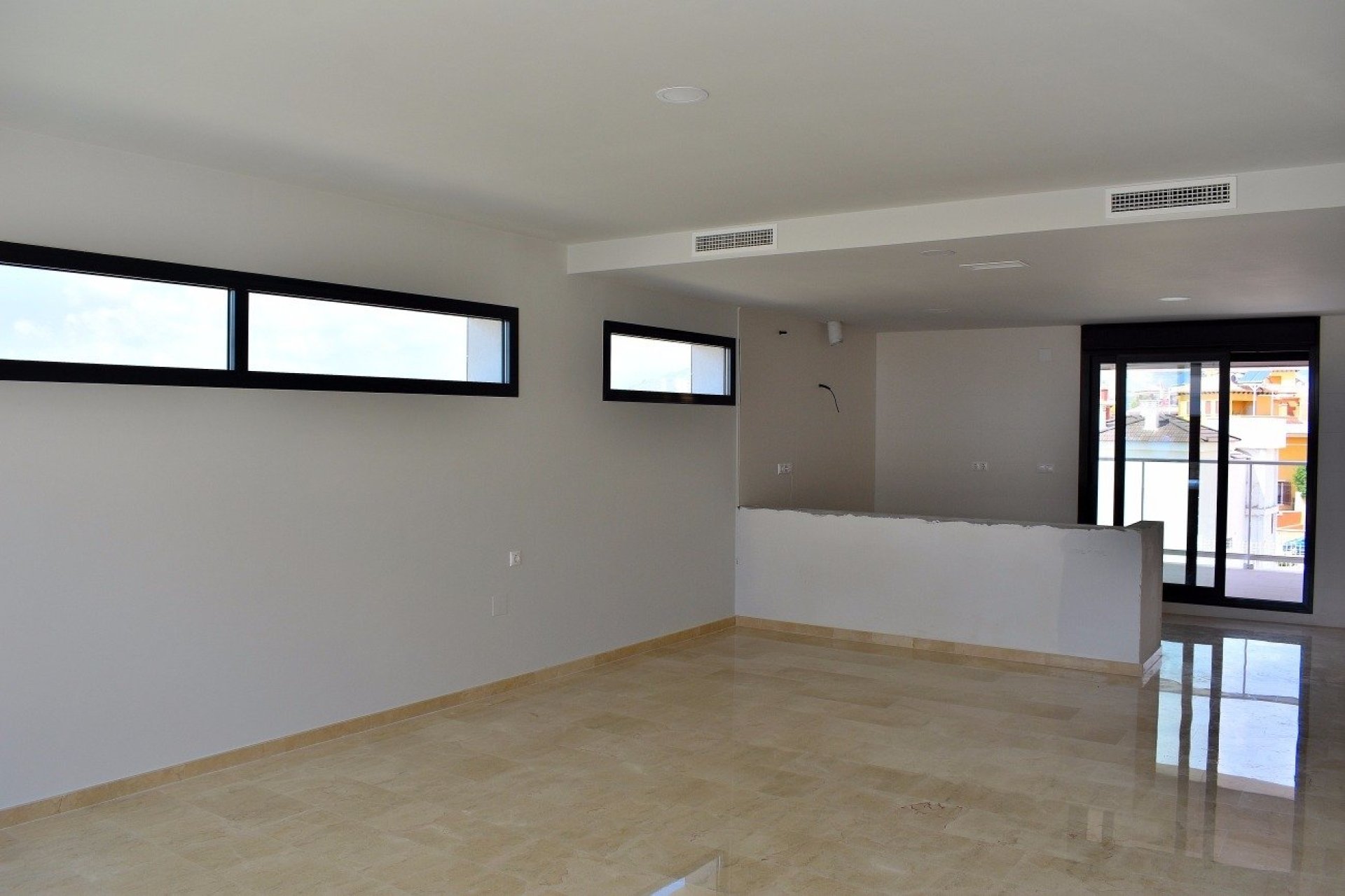 Obra nueva - Villa / Casa - Finestrat