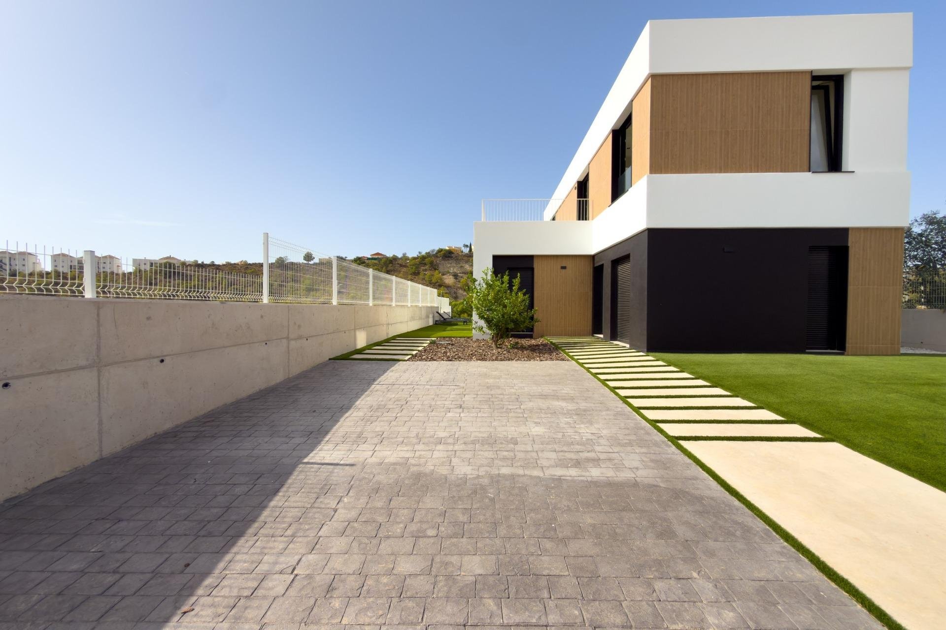 Obra nueva - Villa / Casa - Finestrat