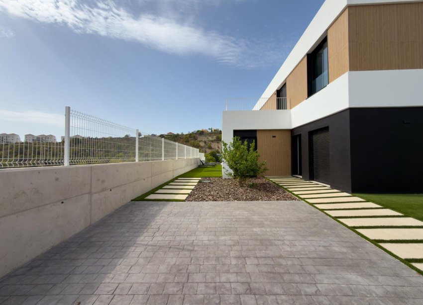 Obra nueva - Villa / Casa - Finestrat