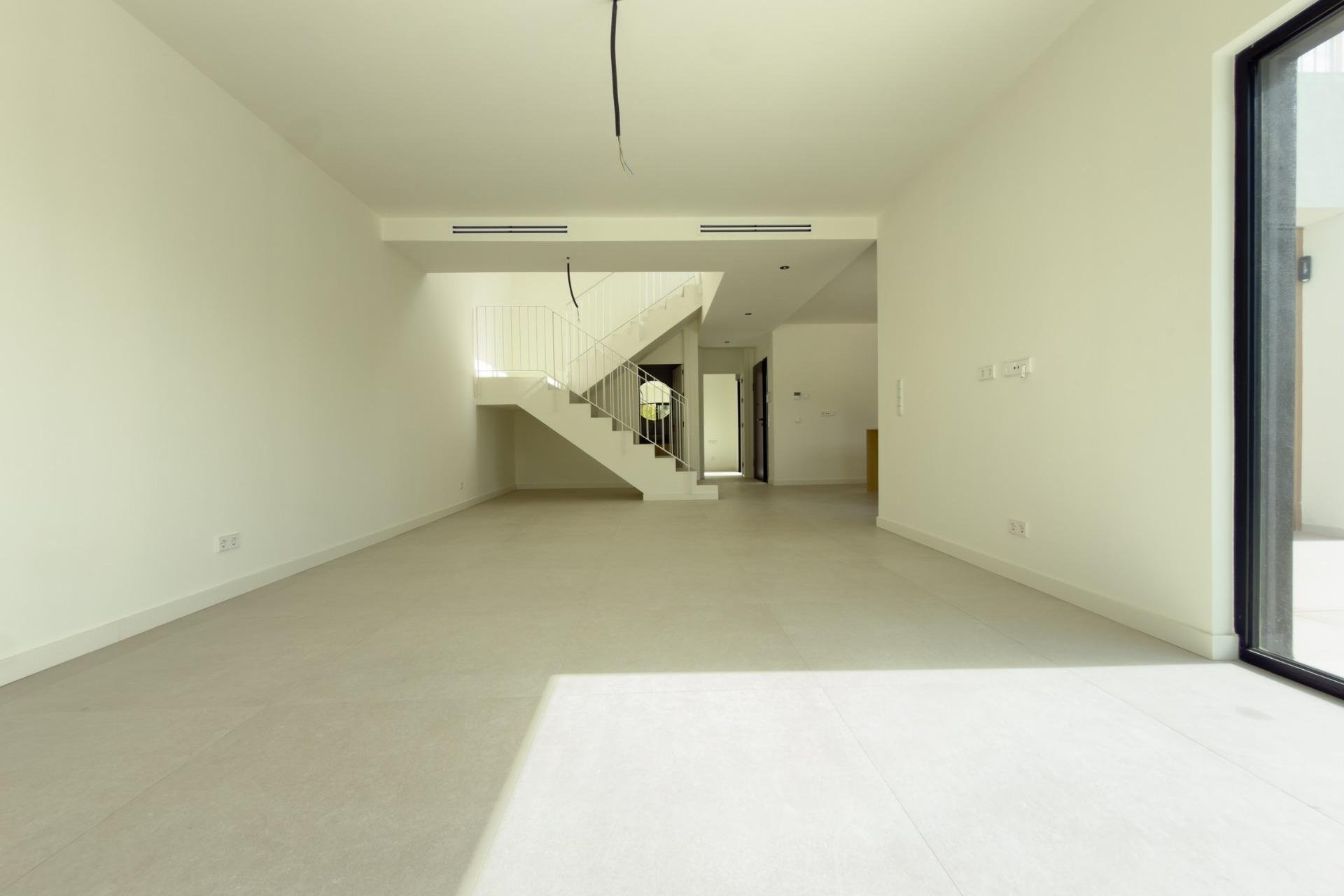 Obra nueva - Villa / Casa - Finestrat