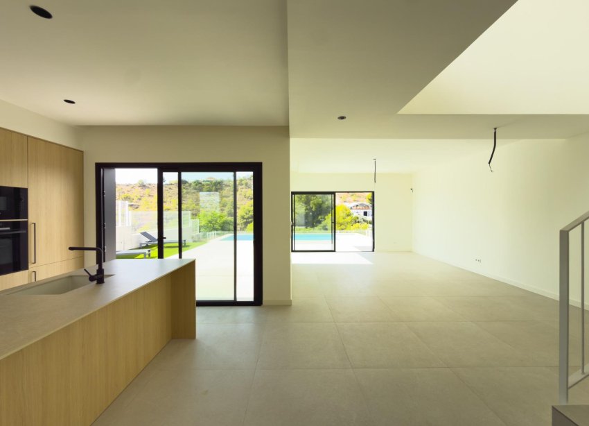 Obra nueva - Villa / Casa - Finestrat