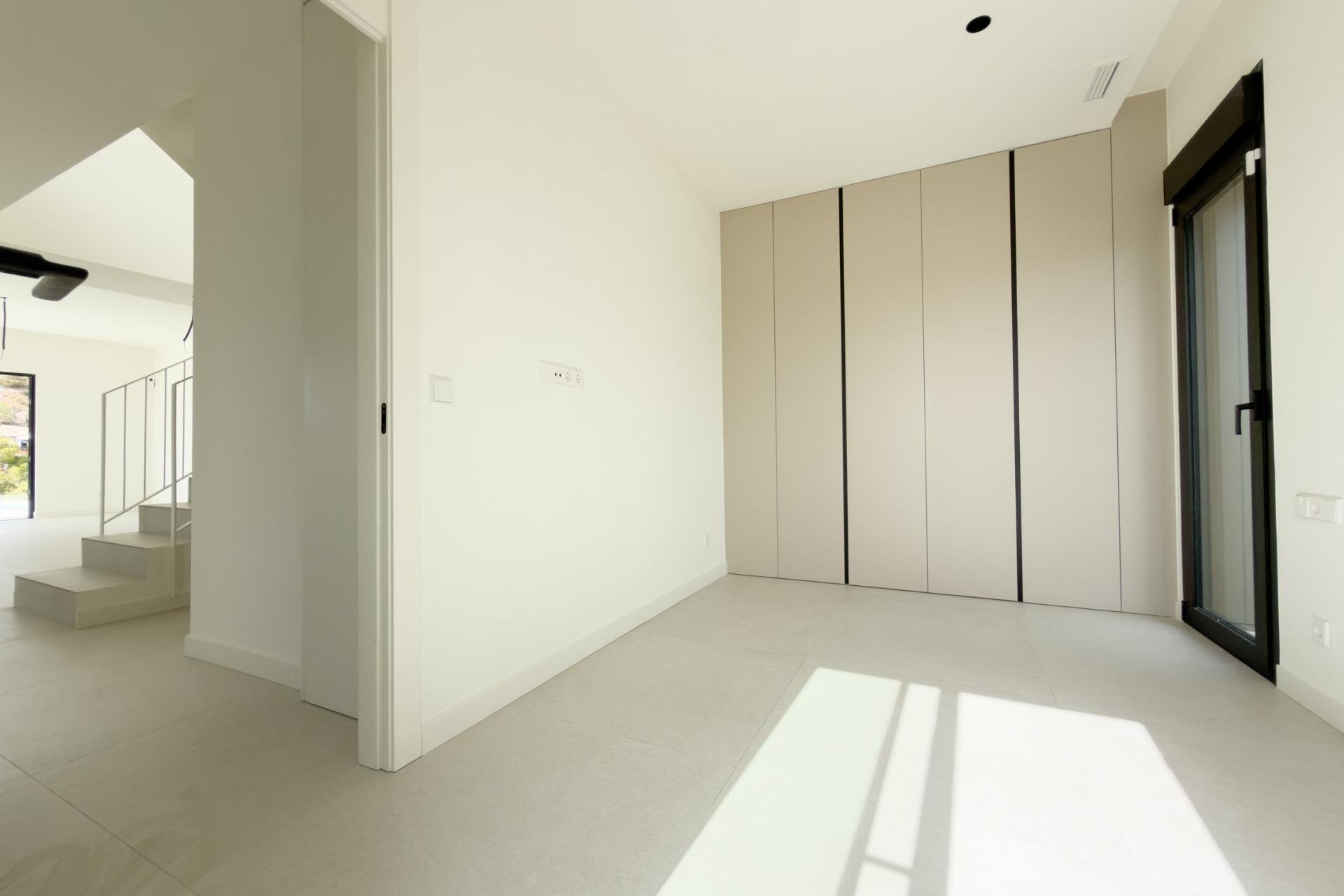 Obra nueva - Villa / Casa - Finestrat