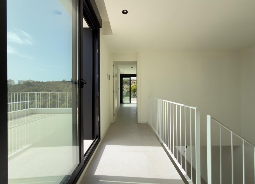 Obra nueva - Villa / Casa - Finestrat