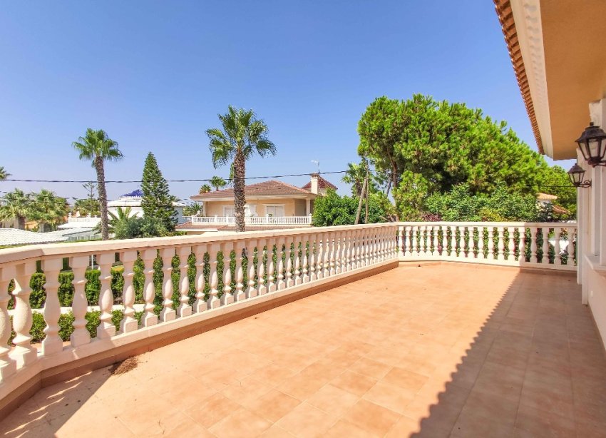 Obra nueva - Villa / Casa - Orihuela Costa - Cabo Roig
