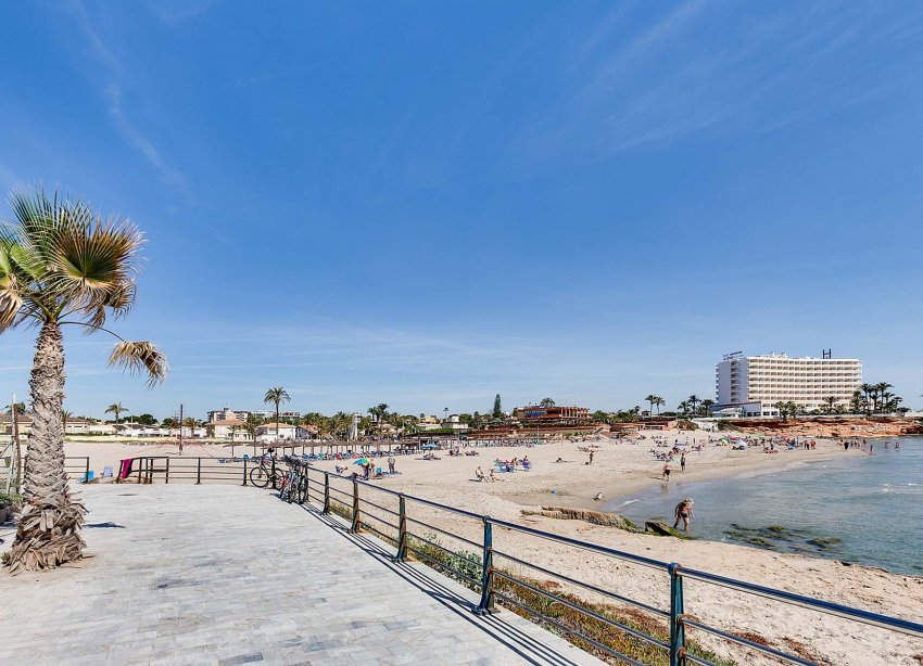 Obra nueva - Villa / Casa - Orihuela Costa - La Zenia