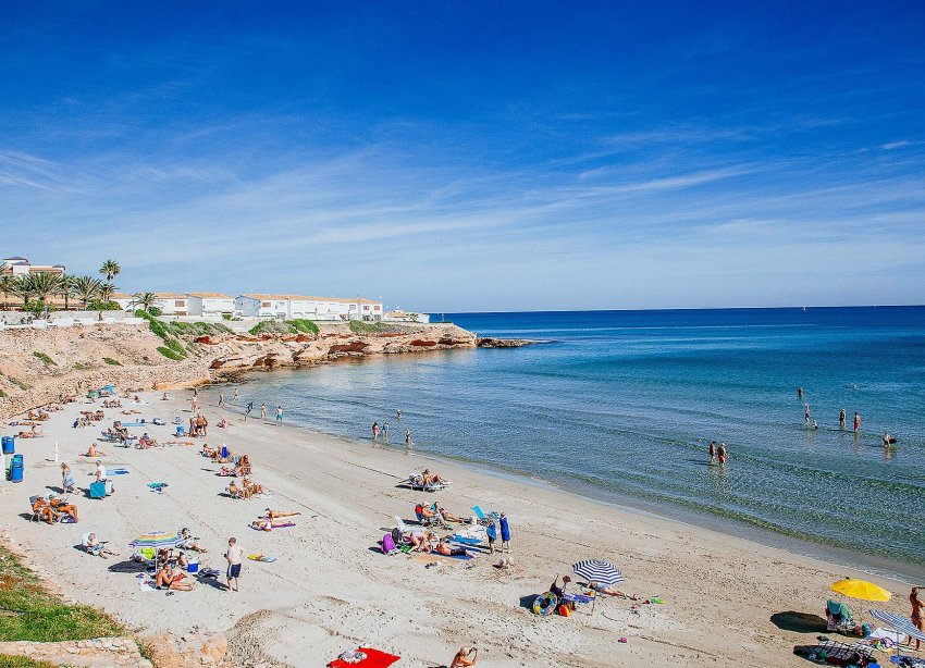 Obra nueva - Villa / Casa - Orihuela Costa - La Zenia