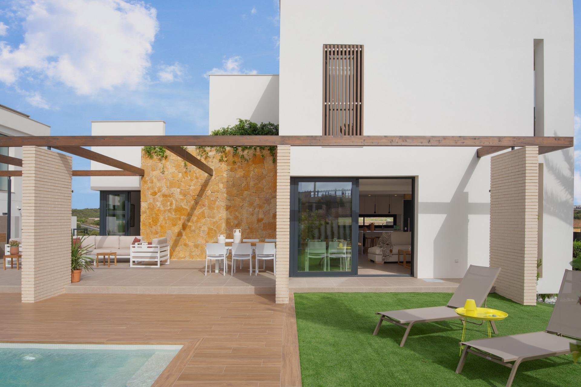Obra nueva - Villa / Casa - Orihuela Costa