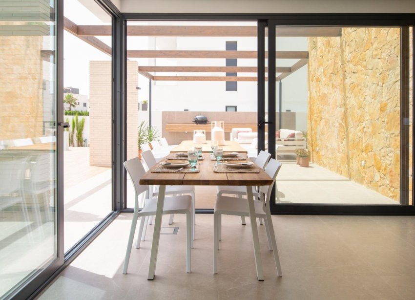 Obra nueva - Villa / Casa - Orihuela Costa