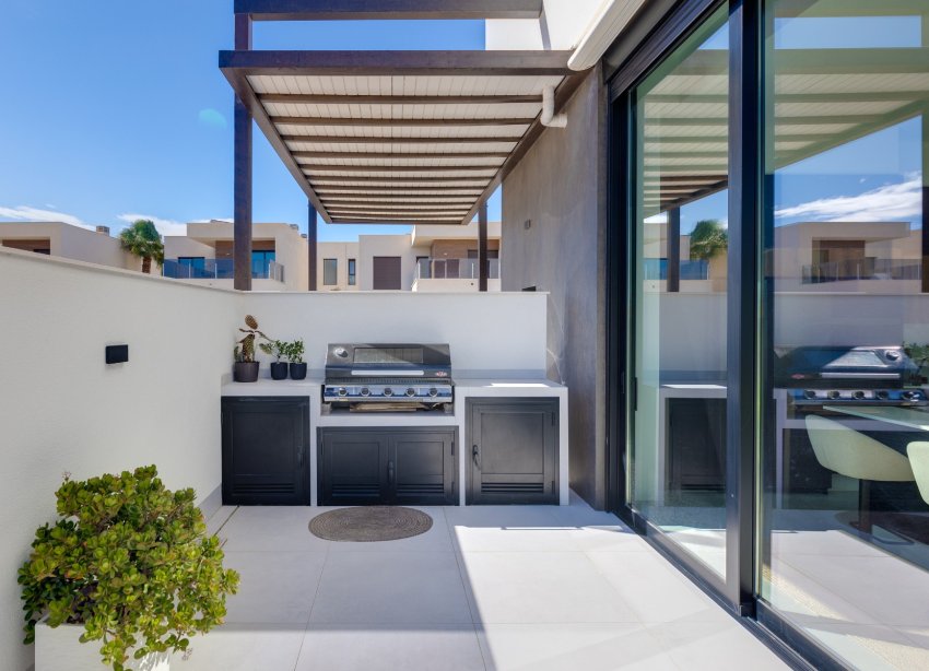 Obra nueva - Villa / Casa - Pilar de la Horadada - Roda Golf