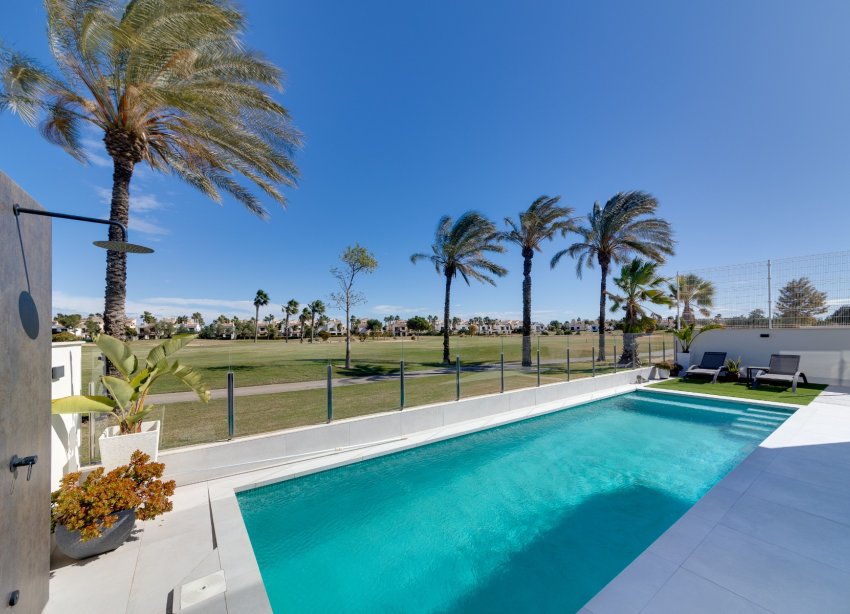 Obra nueva - Villa / Casa - Pilar de la Horadada - Roda Golf