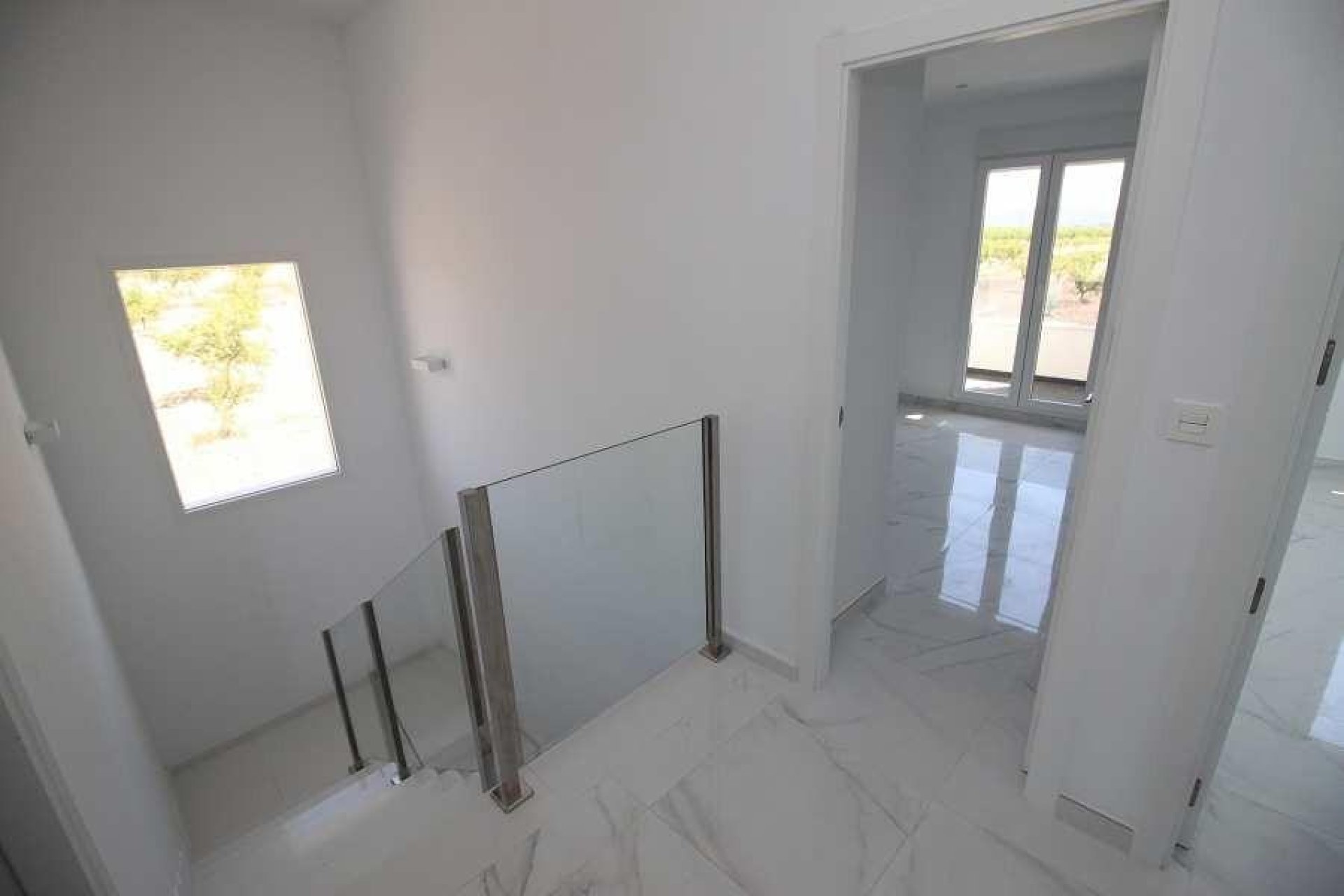 Obra nueva - Villa / Casa - Pinoso