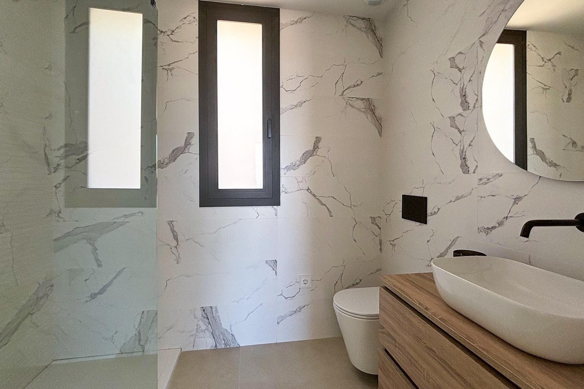 Obra nueva - Villa / Casa - Polop