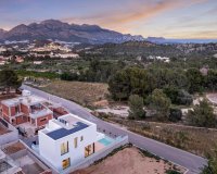 Obra nueva - Villa / Casa - Polop