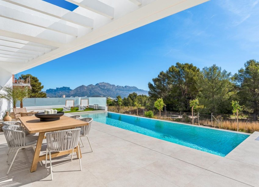 Obra nueva - Villa / Casa - Polop