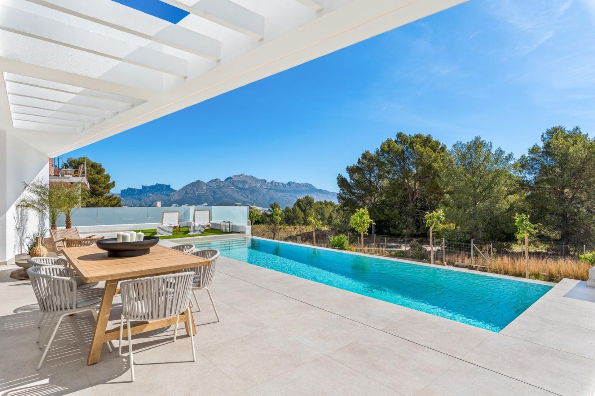 Obra nueva - Villa / Casa - Polop