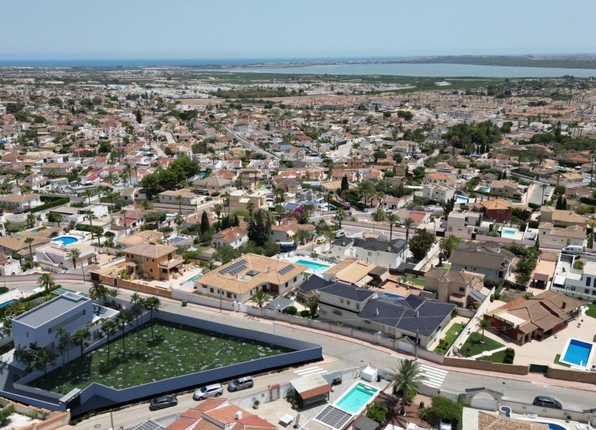 Obra nueva - Villa - Ciudad Quesada