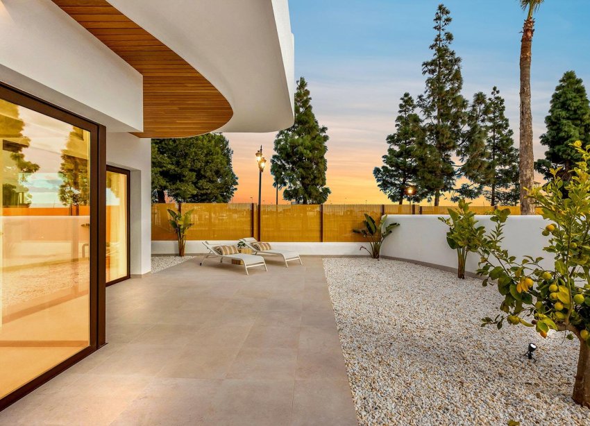 Obra nueva - Villa - Los Alcazares - Los Alcázares