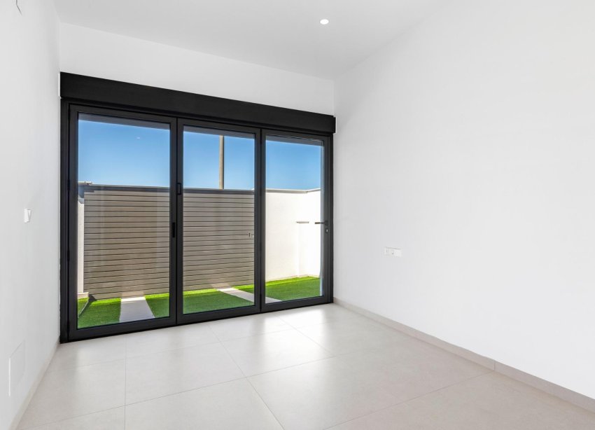 Obra nueva - Villa - Los Alcazares - Serena Golf