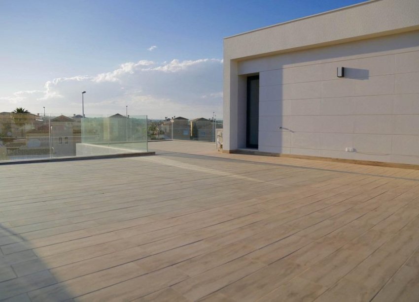 Obra nueva - Villa - Orihuela Costa - Campoamor