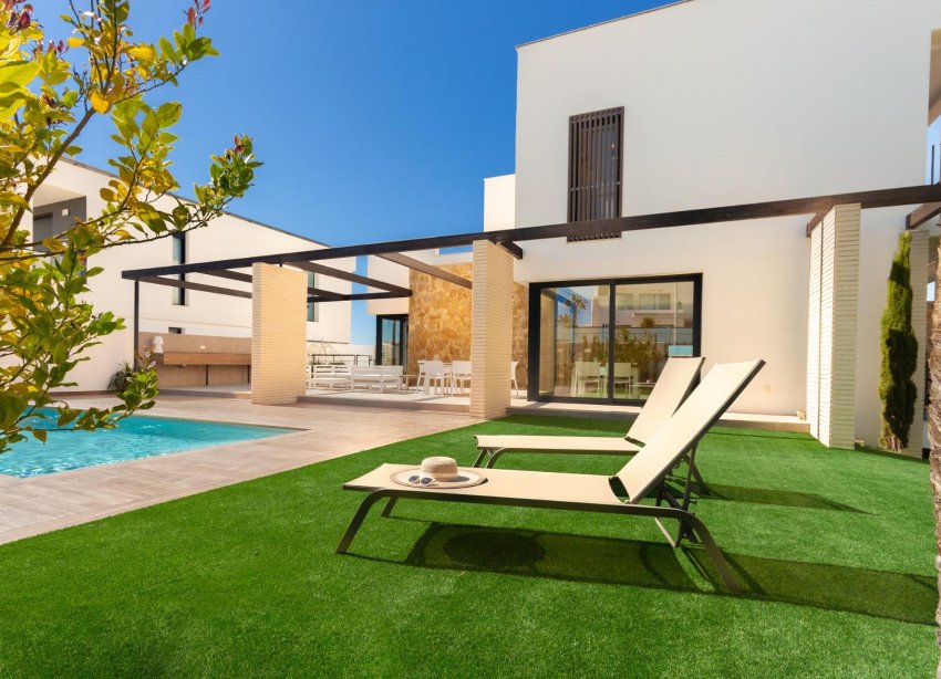 Obra nueva - Villa - Orihuela Costa - Campoamor