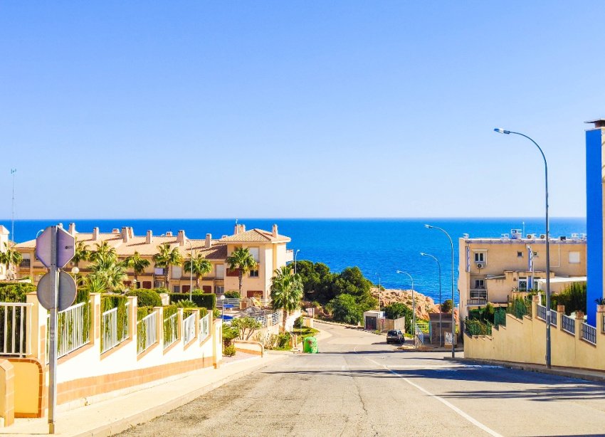 Obra nueva - Villa - Orihuela Costa - Dehesa De Campoamor