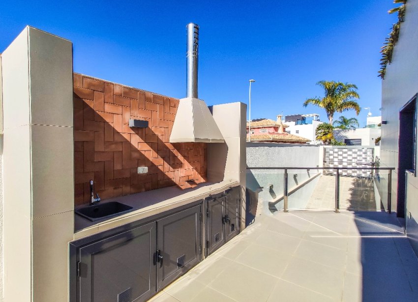 Obra nueva - Villa - Orihuela Costa - Dehesa De Campoamor