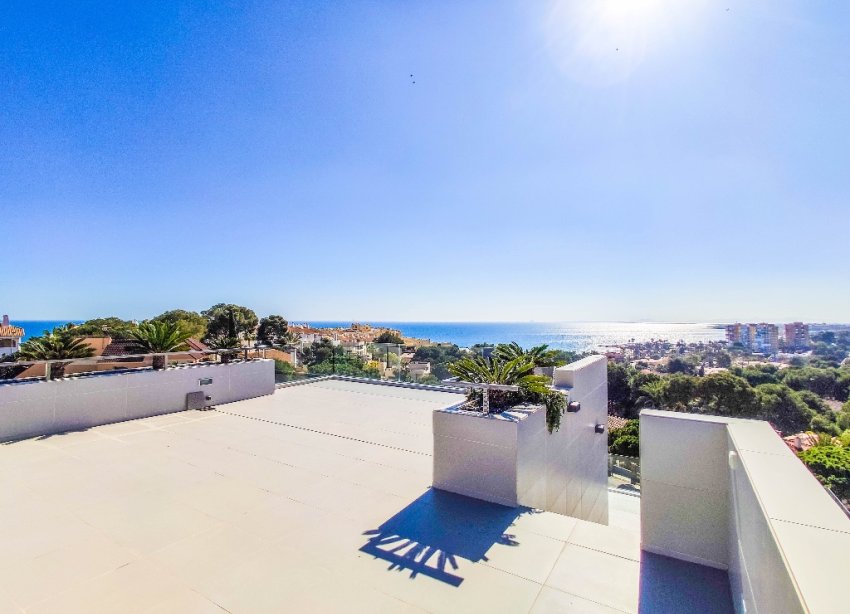 Obra nueva - Villa - Orihuela Costa - Dehesa De Campoamor